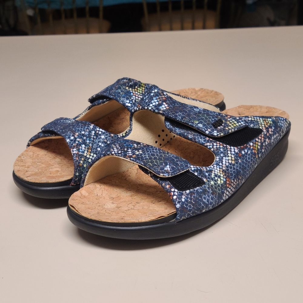 SAS Snakeskin Cozy slide sandals size 9
